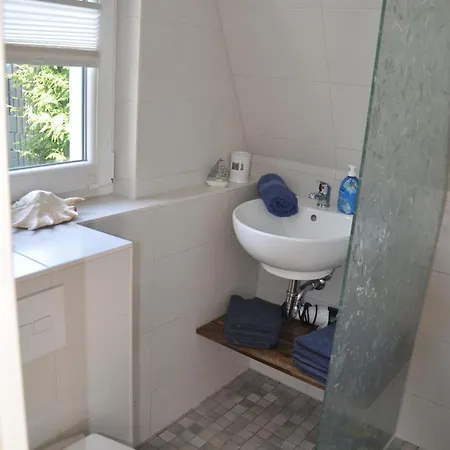 Naehe Warnemuende * Эльменхорст