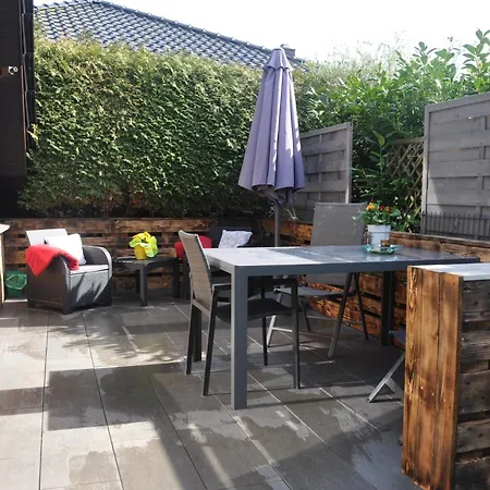 Naehe Warnemuende Holiday home