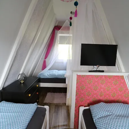 Holiday home Naehe Warnemuende